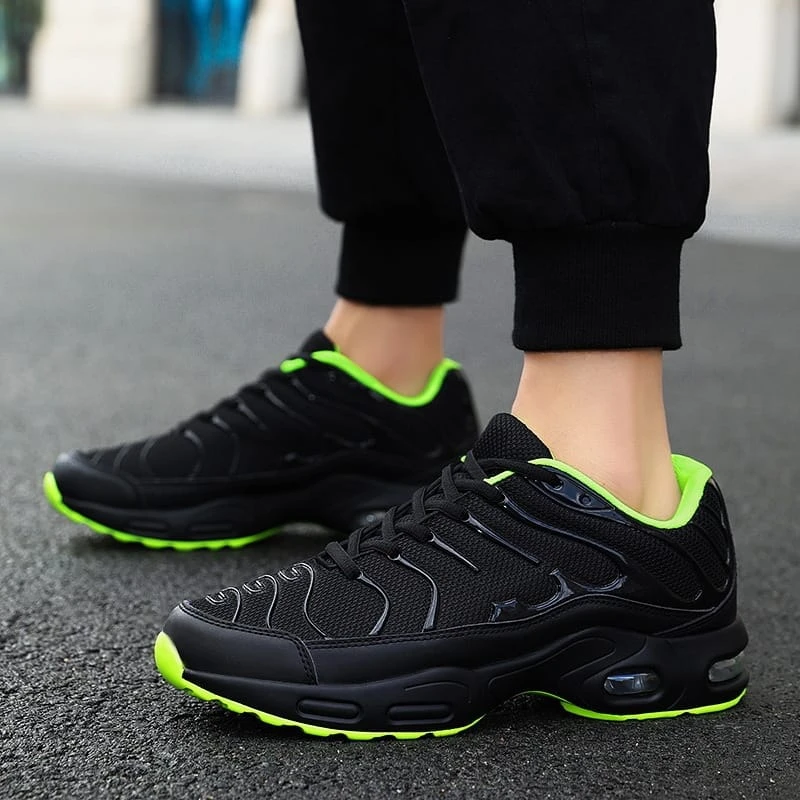 9067 - BLACK & GREEN 1 9067 - BLACK & GREEN