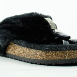 Forever Benefit 12 Womens Faux Fur Lined Thong Slides
