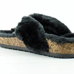 Forever Benefit 12 Womens Faux Fur Lined Thong Slides -sbwshoes shop Benefit12 4