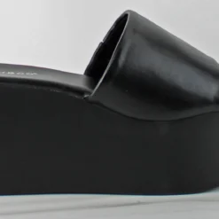 Bamboo Cactus 53 Womens Wide Band Wedge Mule Sandals -sbwshoes shop Cactus53 2