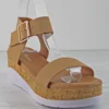 Forever Class 80 Women's Single Band Buckled Platform Sandals