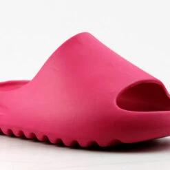 Festive Womens Casual Horizontal Grooved Outsole Slides -sbwshoes shop FestiveFuchsia 2