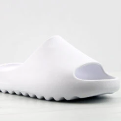 Festive Womens Casual Horizontal Grooved Outsole Slides -sbwshoes shop FestiveWhite 2