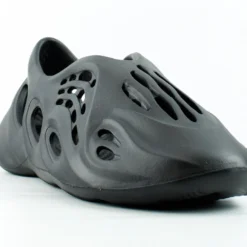 Potter 01 Women's Foam Runner Cut Out Sneakers