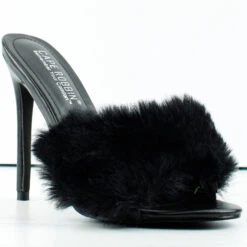 Pryer Womens Faux Fur Stiletto Heel Mule Sandals