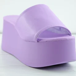 Bamboo Cactus 53 Womens Wide Band Wedge Mule Sandals