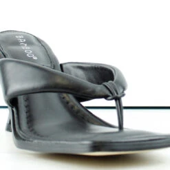 Bamboo Revive 01 Womens Pyramid Heel ThongSandals